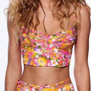 NWOT Zara Floral Crop Top Sz L